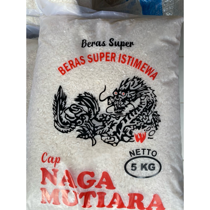 

Naga Mutiara