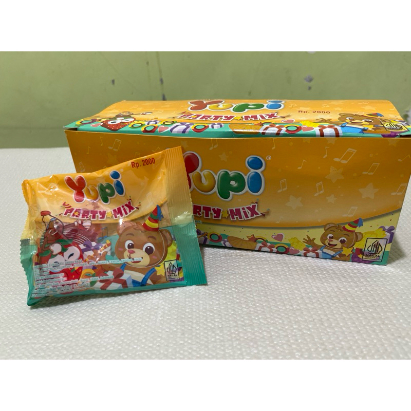 

Yupi Party Mix (Perpak 30gr x 12 Pcs)