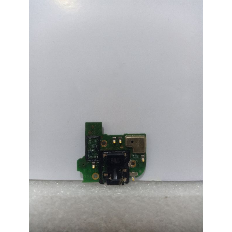 PAPAN KONEKTOR HEADSET OPPO A83