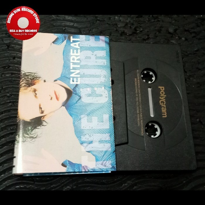 Kaset Tape Pita The Cure - Entreat