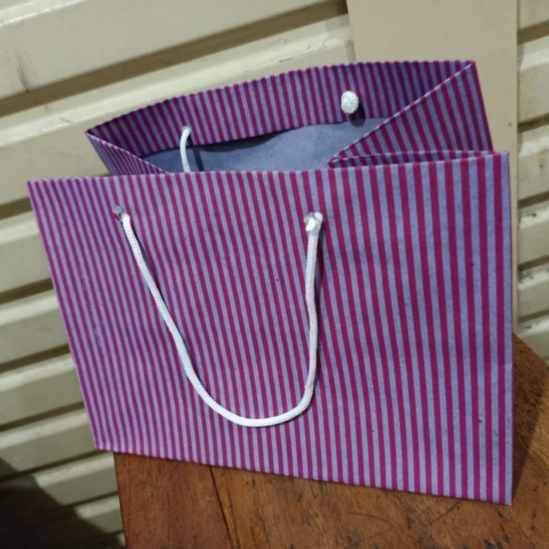 

Paperbag brownis Garis buat ukuran 15*25