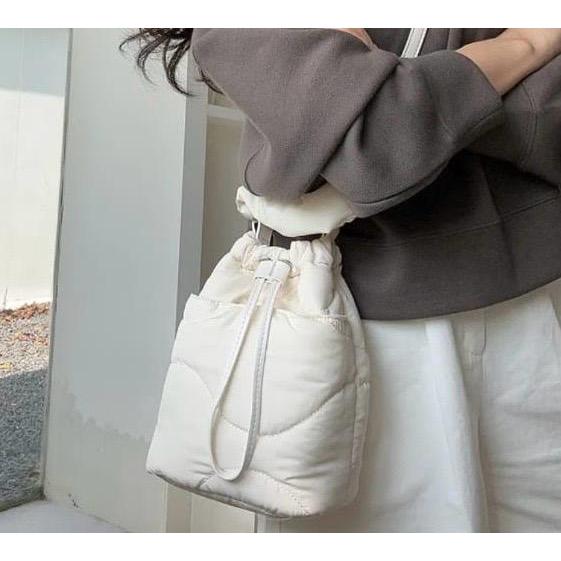 Puffy Bag KAGURA Tas Selempang Serut Parasut Water Proof Tas Jinjing Empuk Multifungsi
