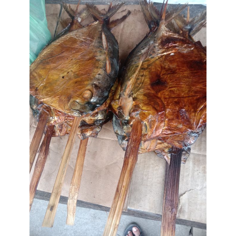 

Ikan Panggang Bagong