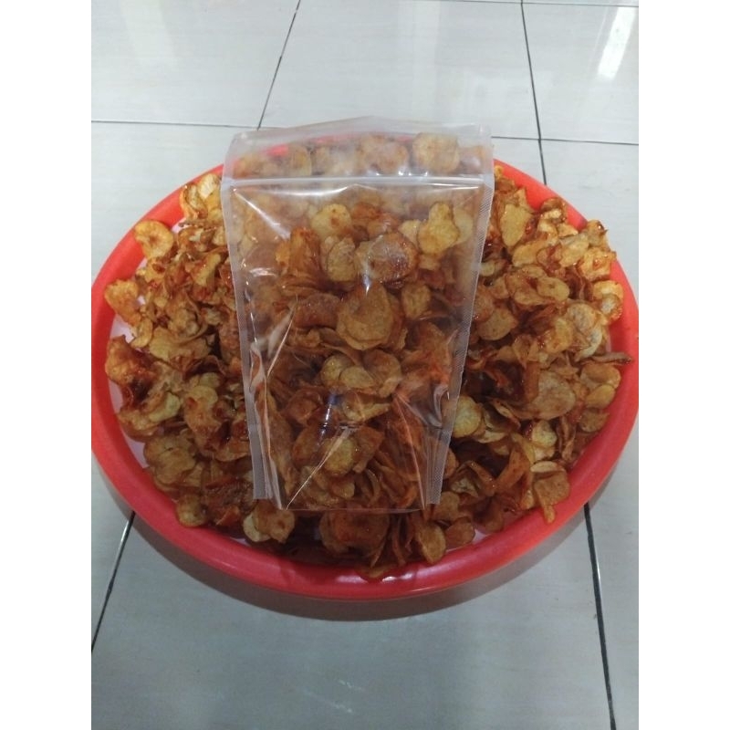 

KERIPIK KENTANG BALADO 500 GRAM,GARING/FRES/KRIUK KRIUK TAMPA BAHAN PENGAWET MAKAN