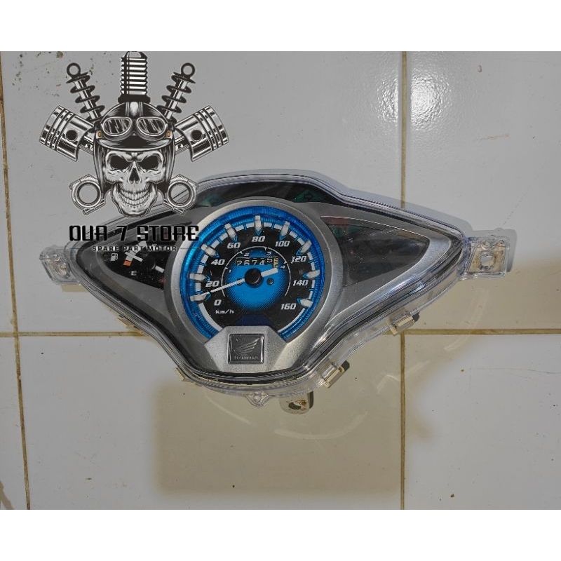 speedometer supra x 125 helm in karbu,supra x helm in fi injeksi original