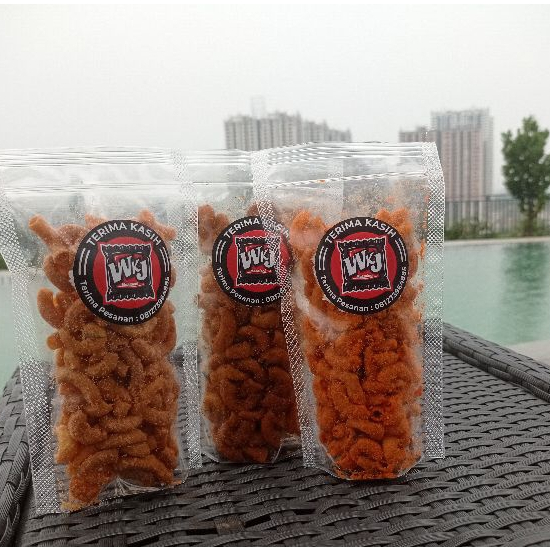 

makaroni bantet balado 70 gram khas Tasikmalaya