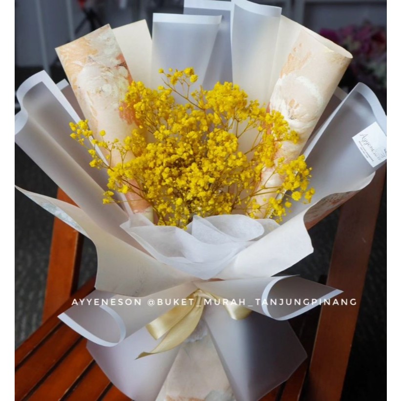 Buket Bunga Kering Kuning Kertas Warna Coklat