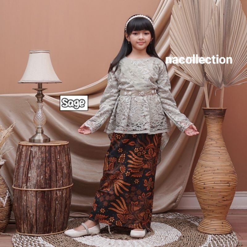 setelan baju kebaya brokat anak model terbaru
