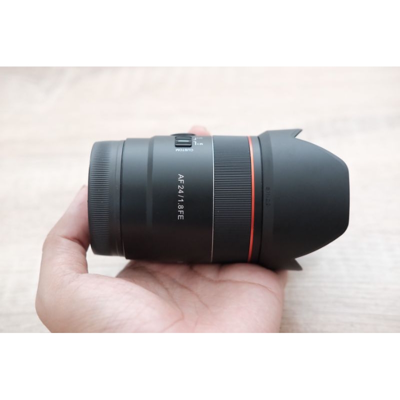 Samyang 24mm f1.8 Autofokus lensa kamera Mirrorless Sony Fullframe A7 A7R A7S II III bukan 35mm 50mm