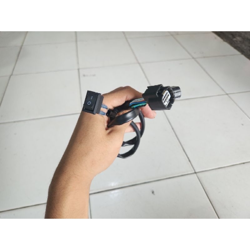 SAKLAR ON / OFF LAMPU UTAMA PNP VARIO BEAT PCX ADV SCOOPY GENIO DLL