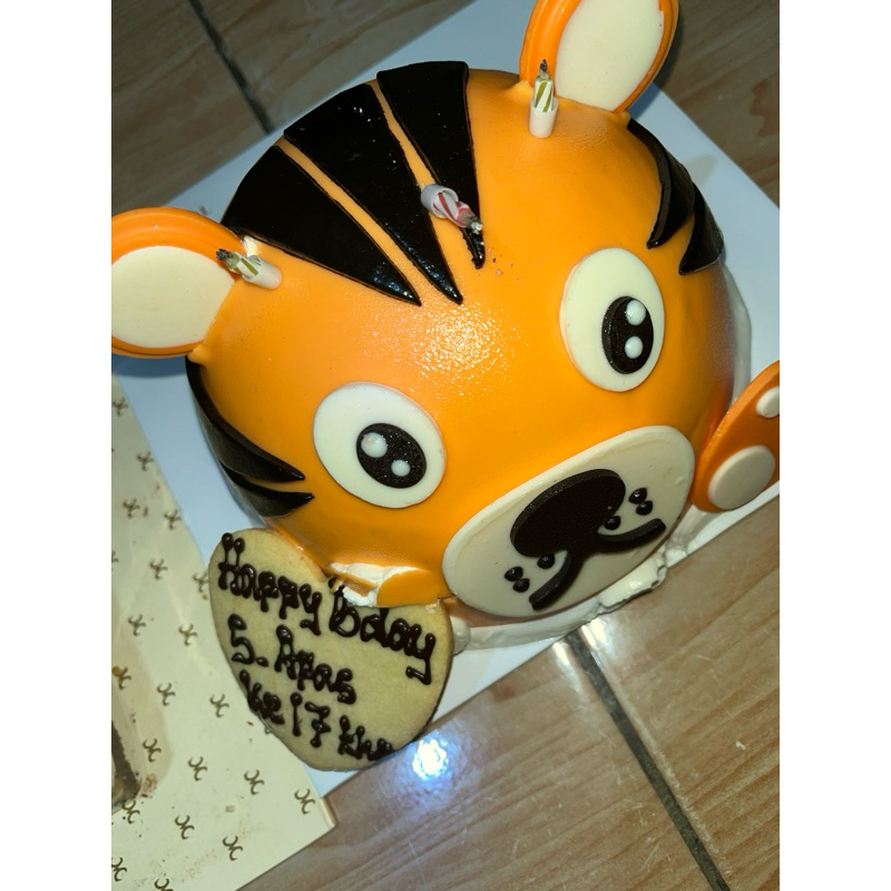 

kue ulang tahun sultan