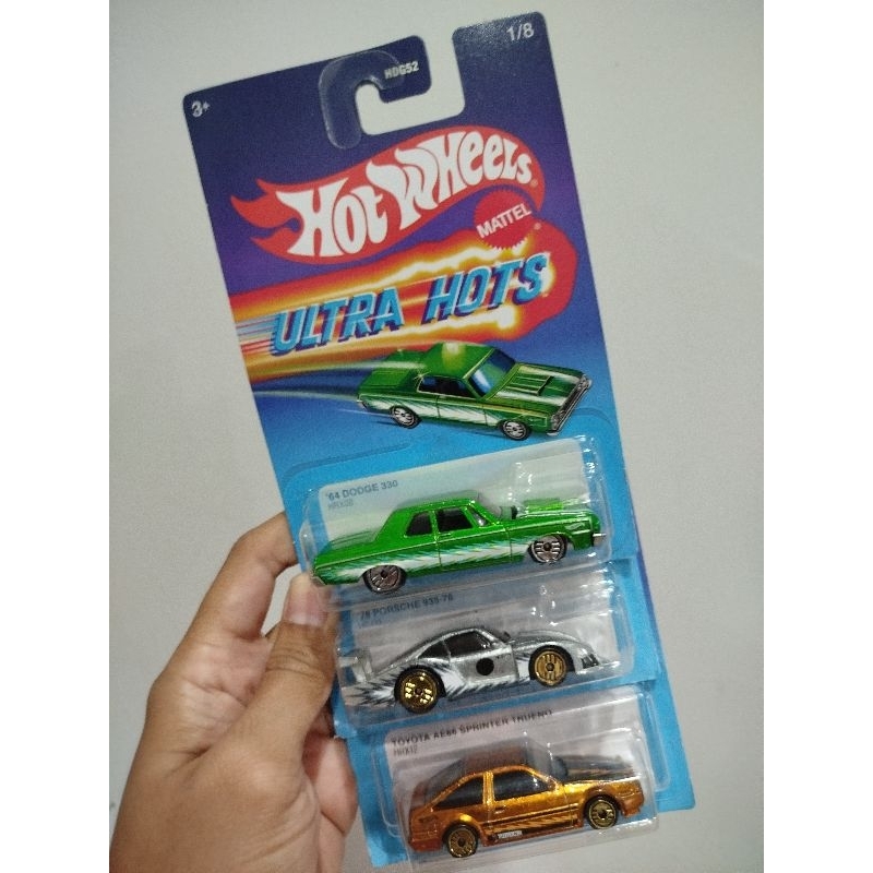 Hot Wheels - Ultra Hots 2024