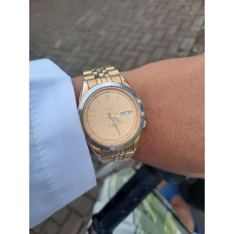 jam tangan seiko5 7s26 gold