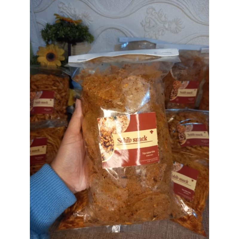 

KERIPIK KACA DAUN JERUK PEDAS 250g