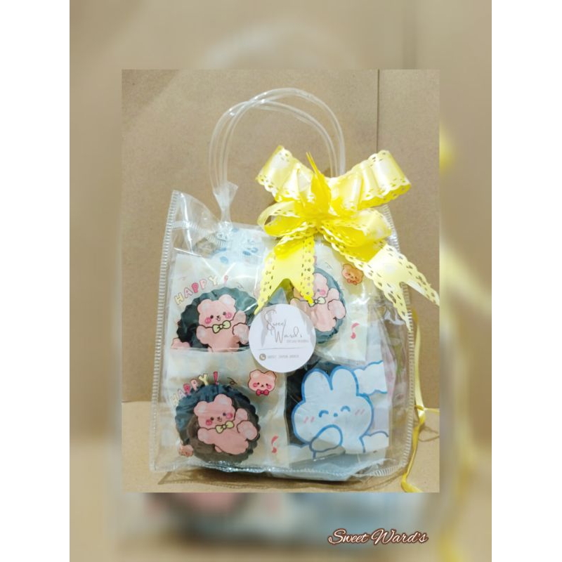 

Mix Choco Almond - Mini Hampers (Isi 13 pcs)