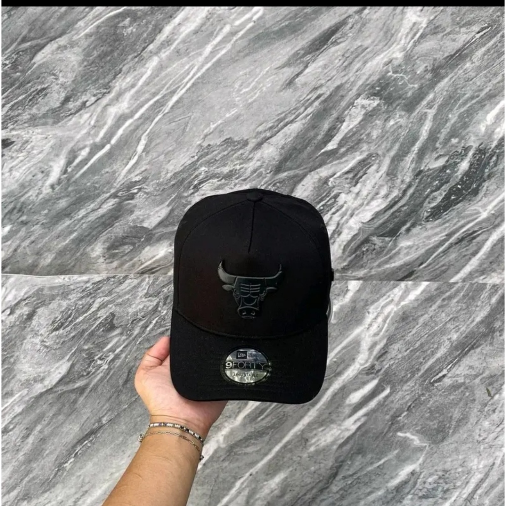 topi kualitas premium logo banteng besi full hitam ujisex