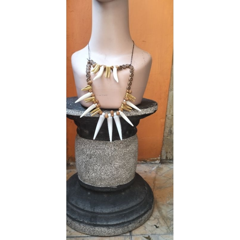 kalung Papua kalung adat kalung dayak