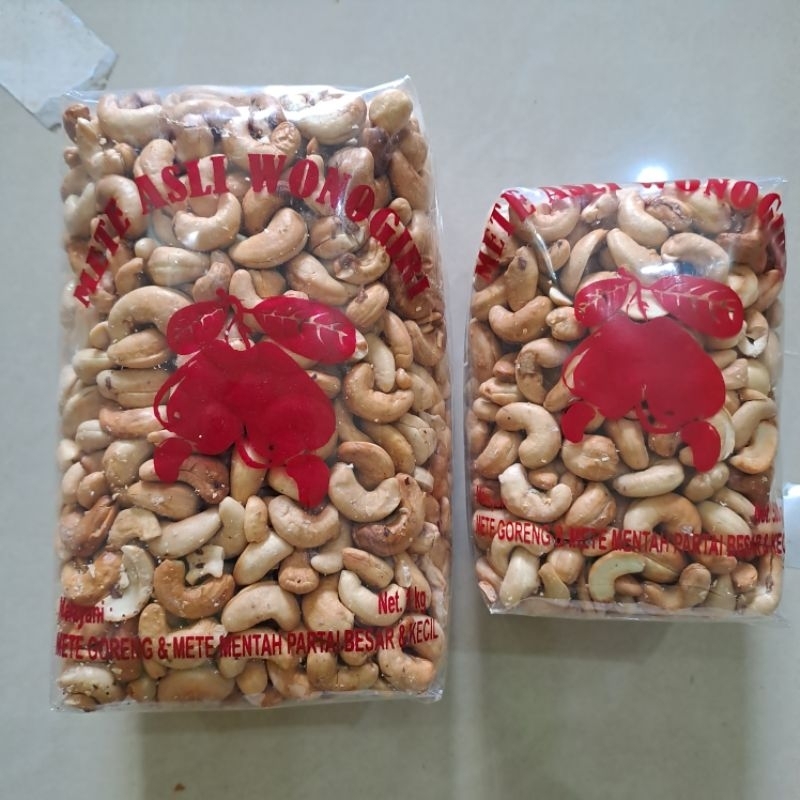 

KACANG METE MEDE 1KG MATANG ORIGINAL ASLI WONOGIRI RENYAH GURIH READY COD MEDAN