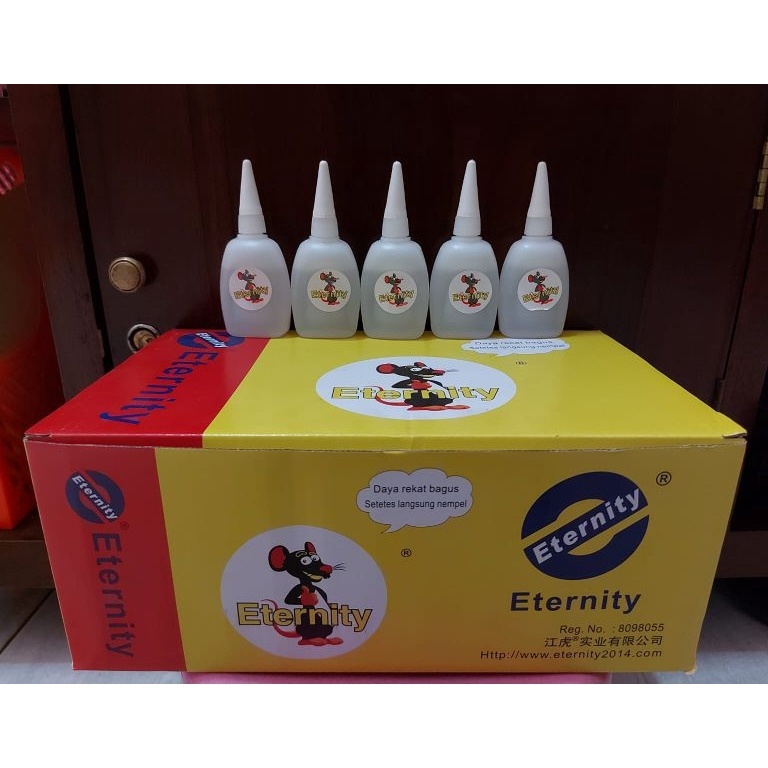 

KODE W84I 1Box isi 4 pcs Lem Alteco eternity jumbo Cap tikus Lem serbaguna Lem korea
