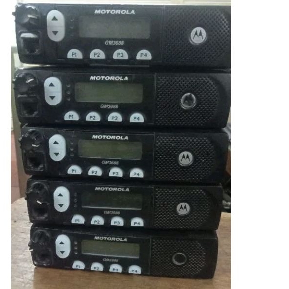 Rig Motorola gm3688 vhf 45 Watt bekas