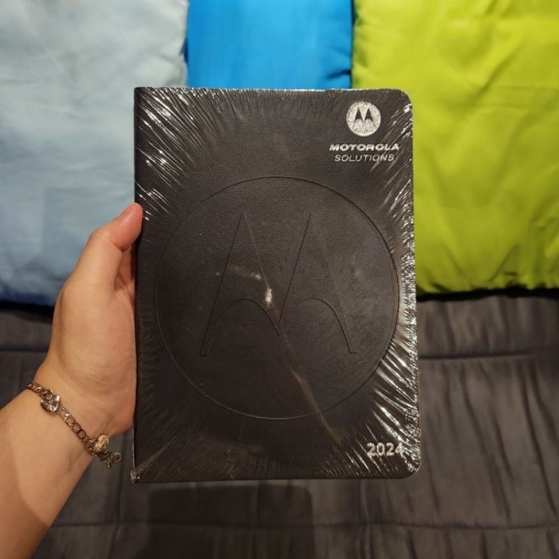 

MOTOROLA Agenda 2024 Book