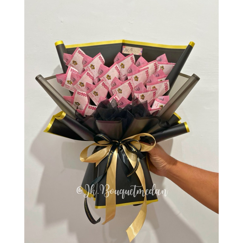 [BISA KIRIM HARI INI] BU050 Folded Money Bouquet pecahan 100rb / buket uang / buket wisuda medan