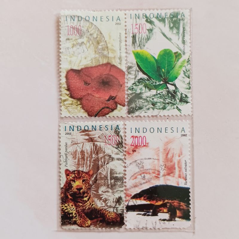 

(AC) Perangko Indonesia 2002 Flora dan Fauna Set 4 pcs Used