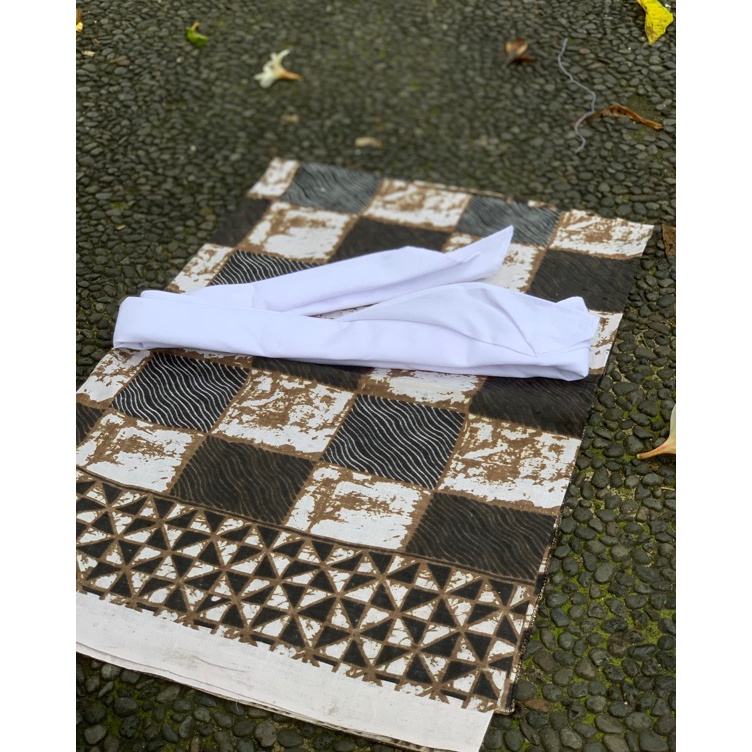 set saput batik  udeng putih KODE H4C7