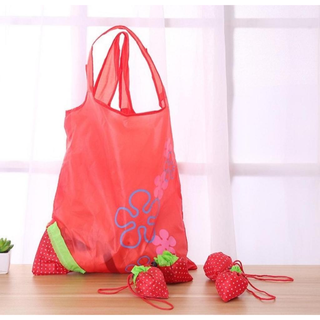 (50pcs) Souvenir tas lipat strawberry include kemas + thankscard
