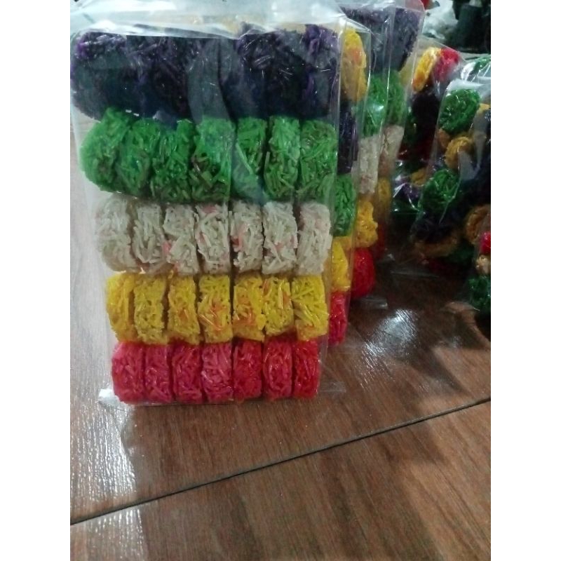 

kerupuk gondrong aci
