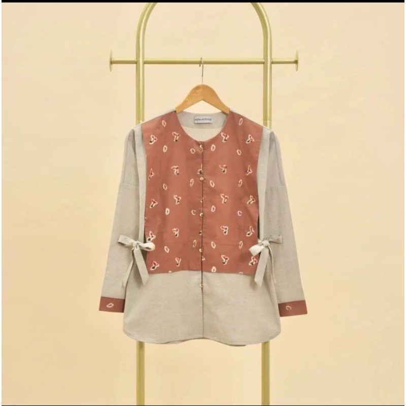 aqila clothing