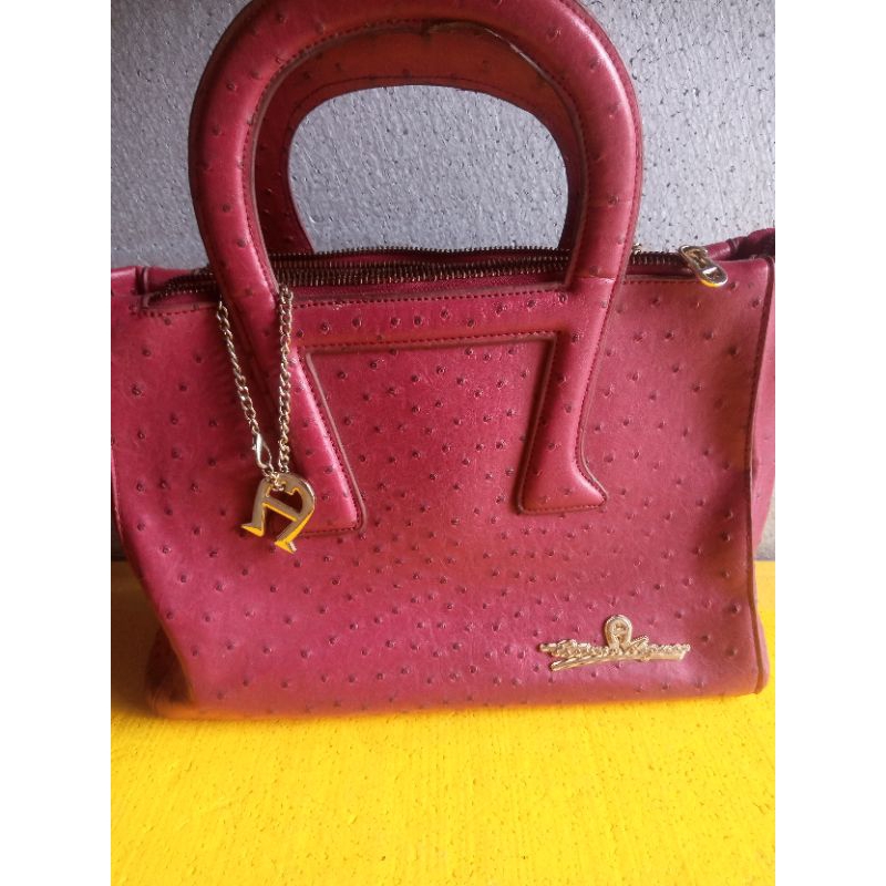 Aigner hand bag second(orderan kak Janti)