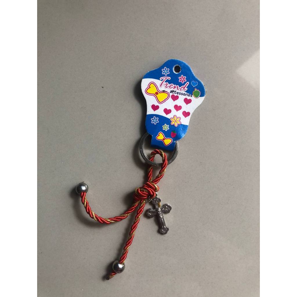 Gantungan Kunci Salib