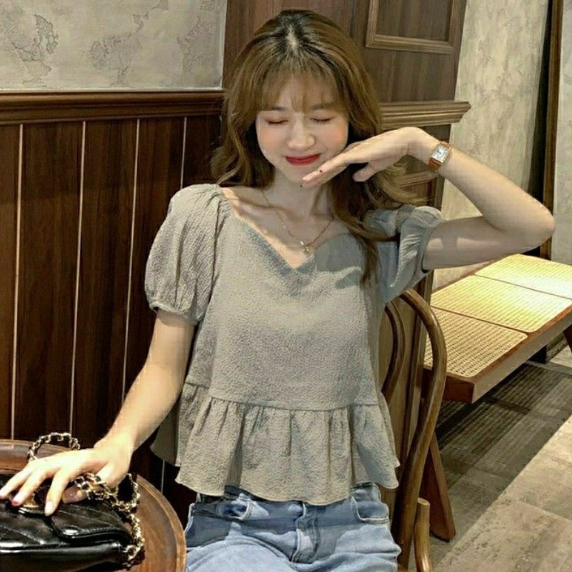 YURA Blouse / Crinkle Airflow/Kemeja & Blouse Wanita Simple Chic Peplum