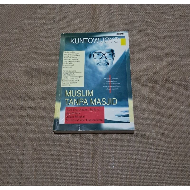 MUSLIM TANPA MASJID