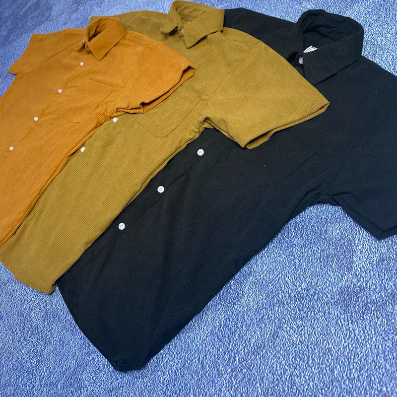 Kemeja corduroy pendek Pria