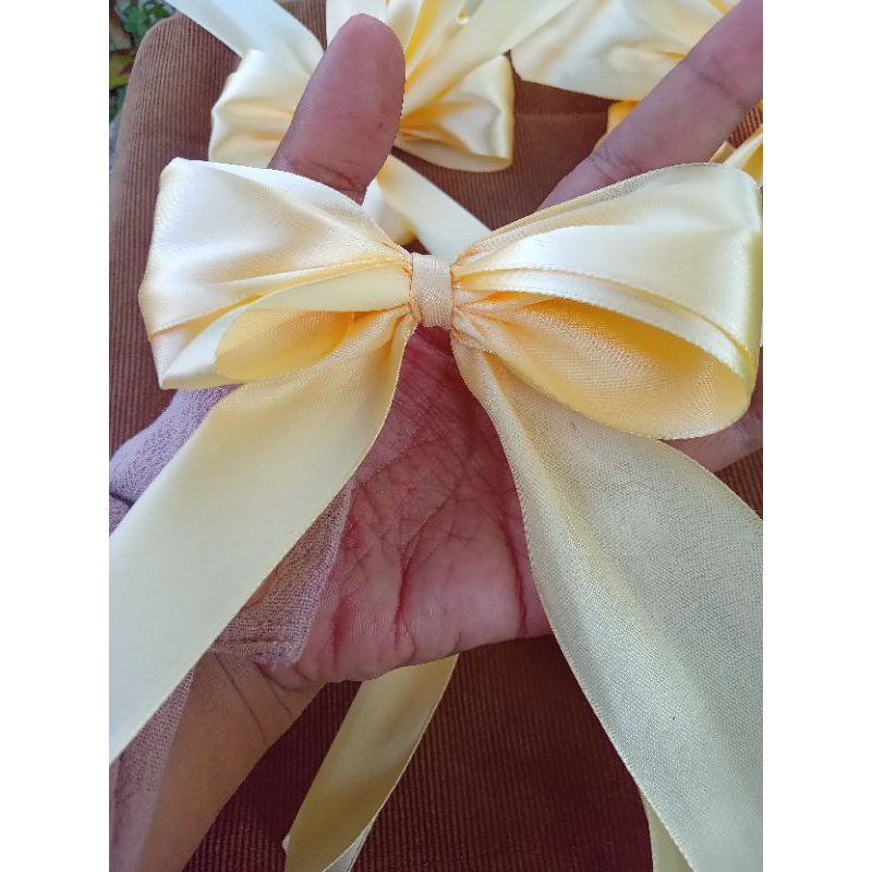 

pita satin buket,pita satin kado,pita aestetik,pita hantaran