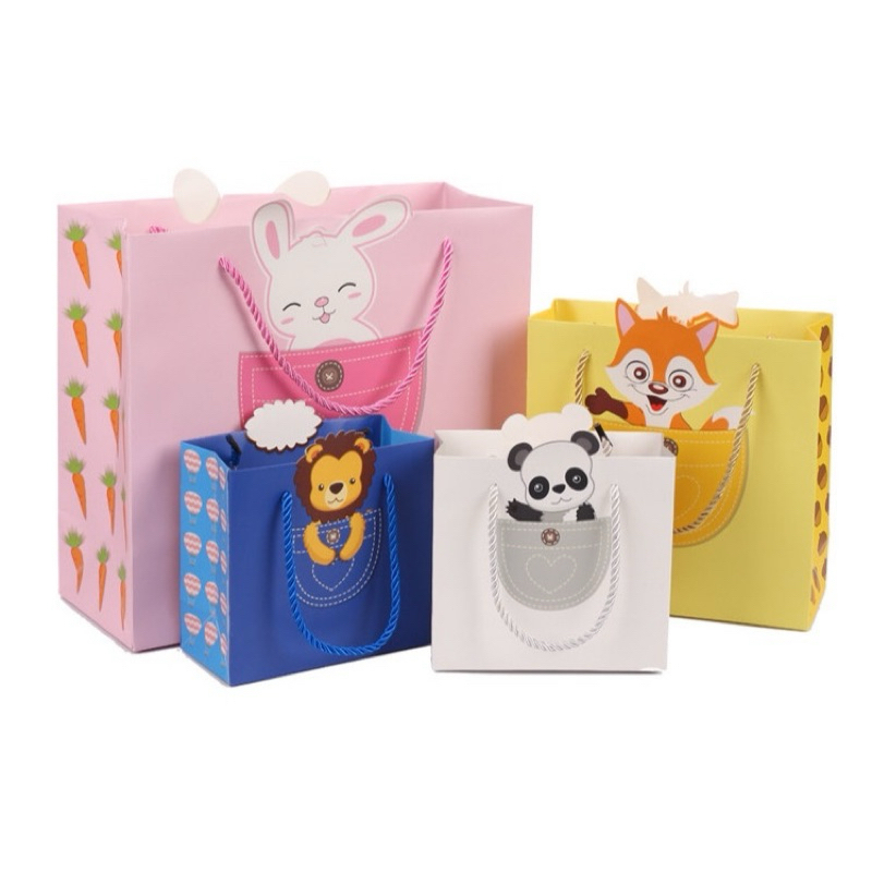 

GOODIE BAG ULTAH ANAK MOTIF CUTE ANIMAL TAS PAPER BAG BINGKISAN ULANG TAHUN ANAK TAS SNACK JINJING KOTAK KADO