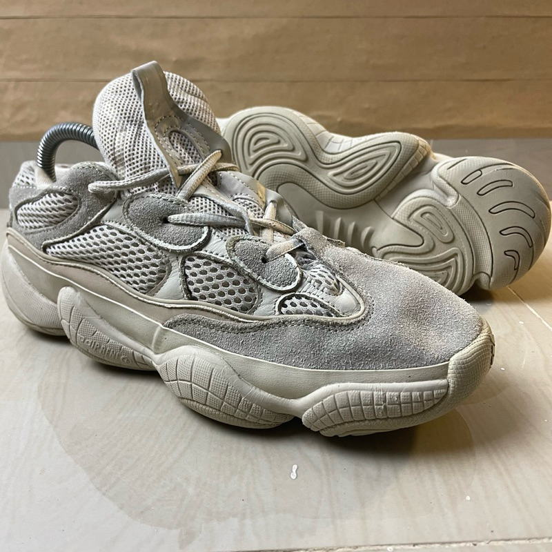 Sepatu pria wanita Adidas Yeazy 500 size 42 (like new)