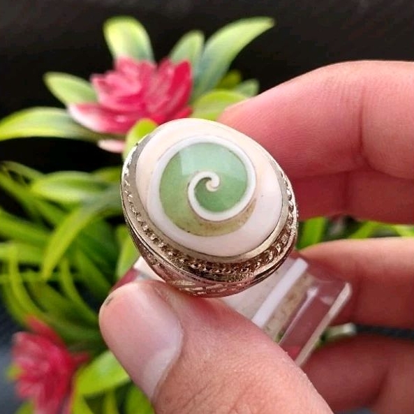 BATU CINCIN KALIMAYA PELANGI