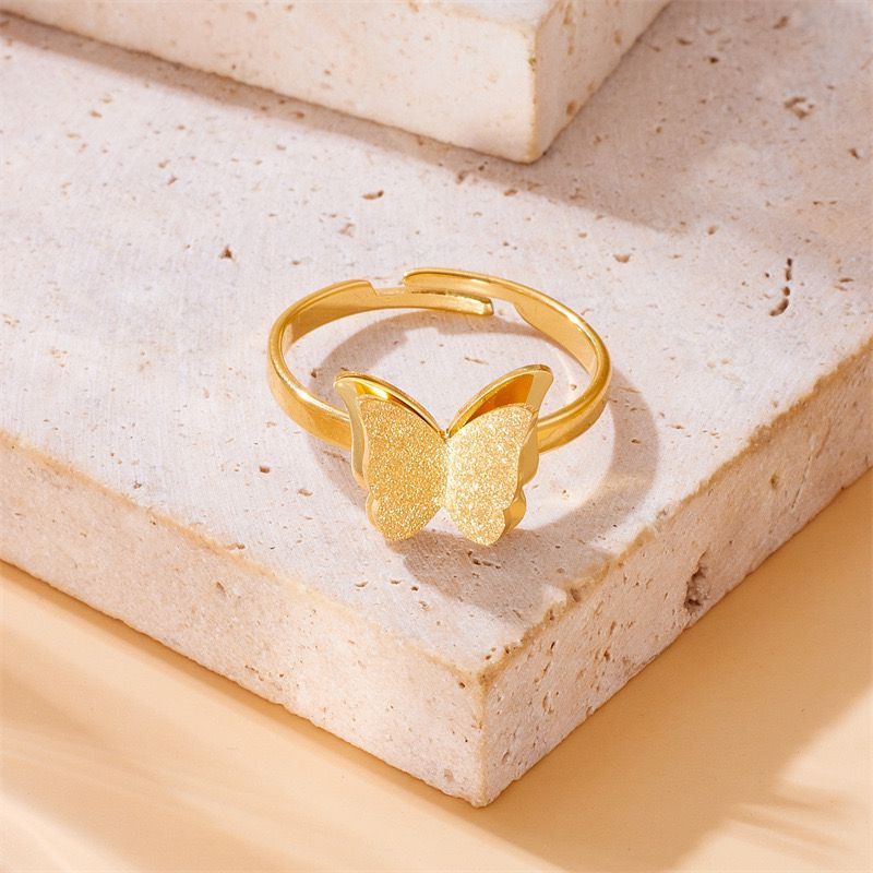 Cincin Kupu-kupu Fashion Kasual Wanita Kasual