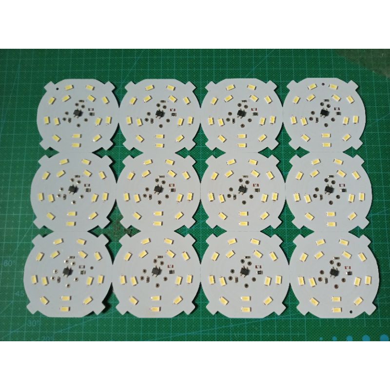 paket PROMO Pcb lampu Led 15 watt ac 220 pembelian isi 12 pcs tinggal nambah dua komponen lagi Nyala