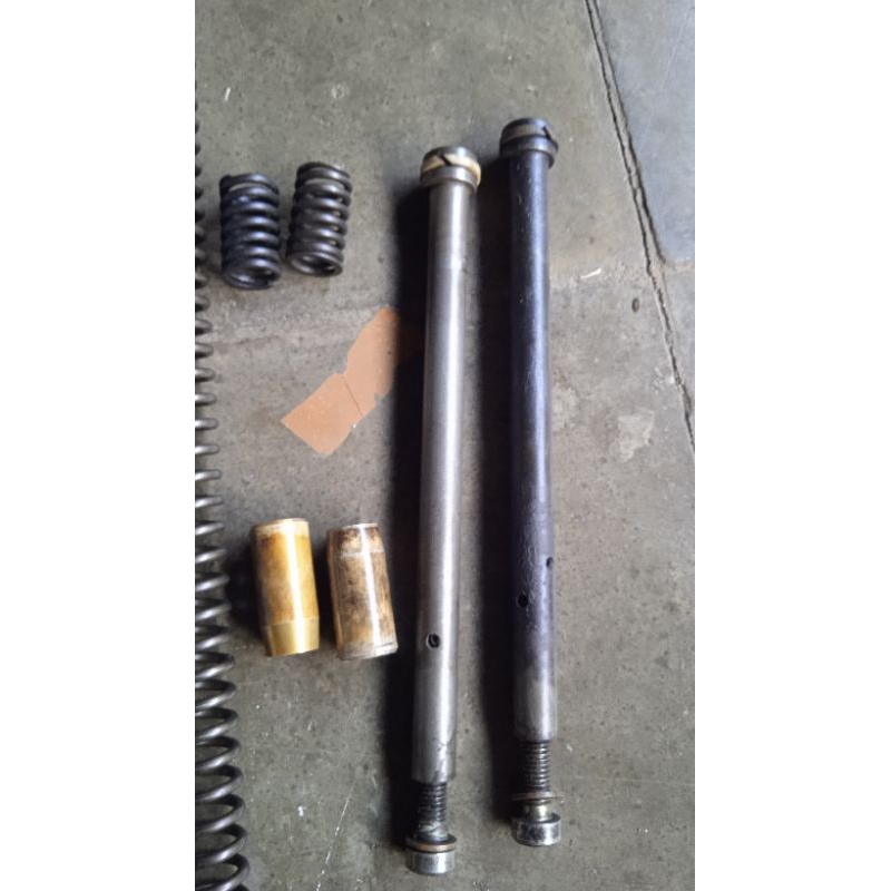 sulingan shock depan honda win 100 original second.