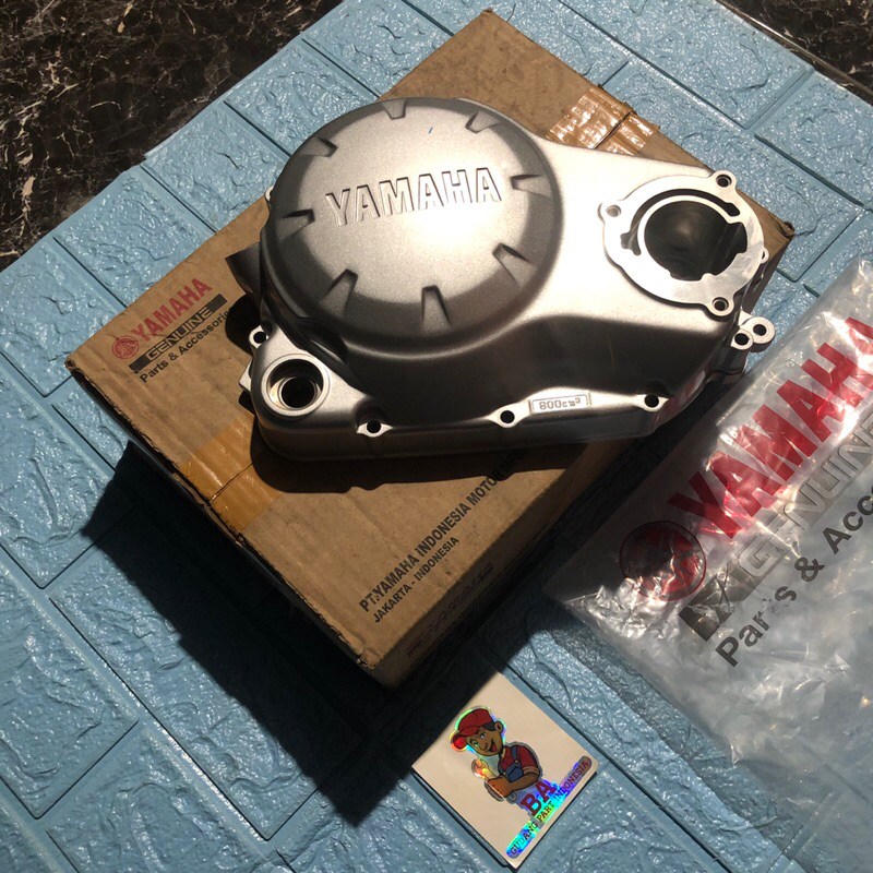 (KD/4/6) COVER TUTUP BLOK MESIN SEBELAH KANAN YAMAHA JUPITER MX 135 MANUAL/ COVER CRANKCASE 2 ORIGIN
