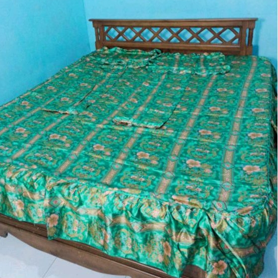Sprei Satin Motif Bahan Premium