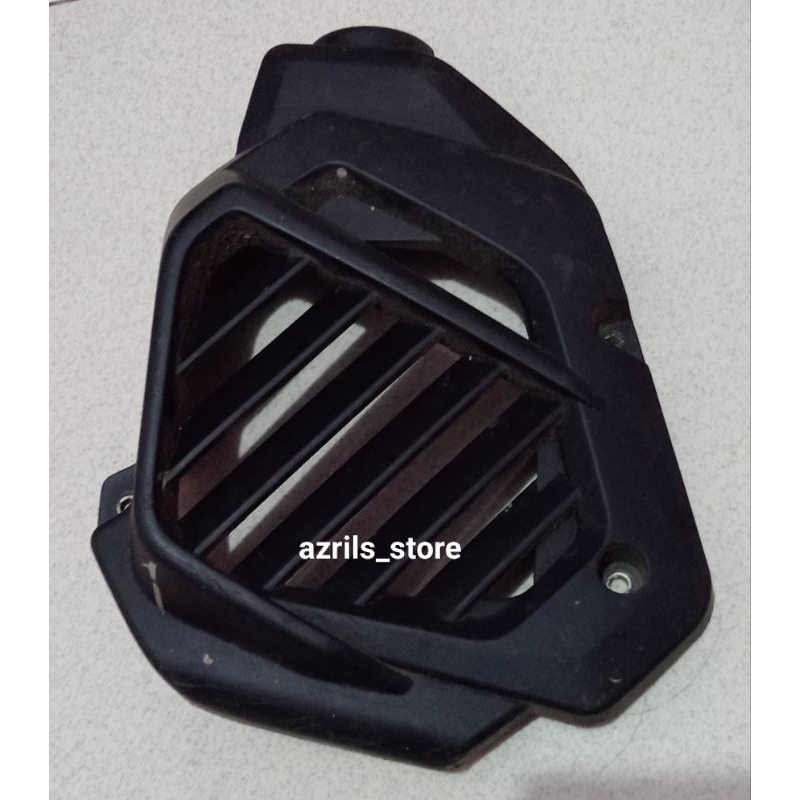 Tutup radiator Vario 125 old