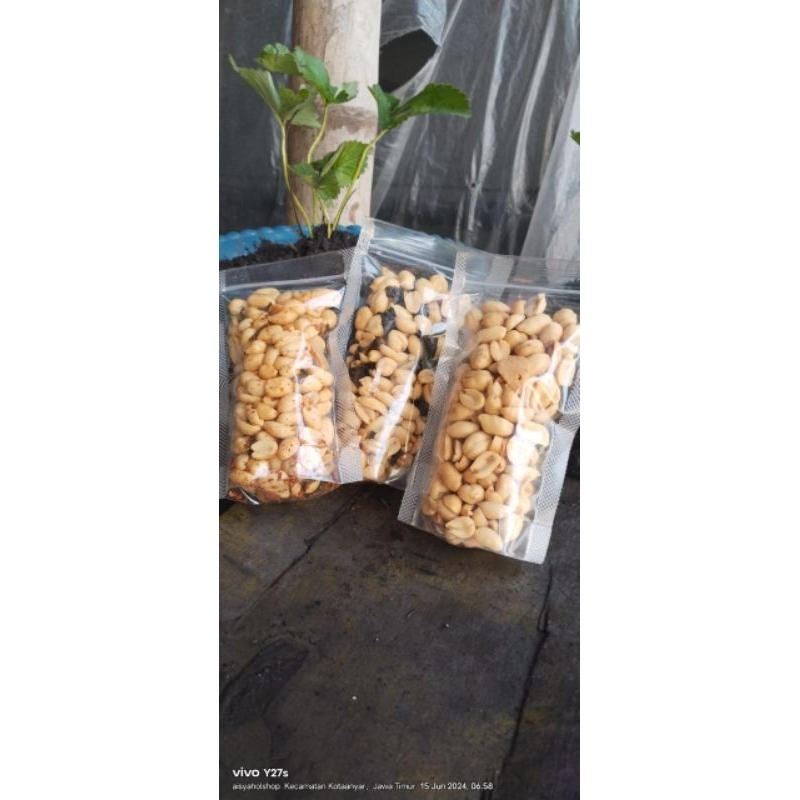 

kacang bawang mix isi 3 ori