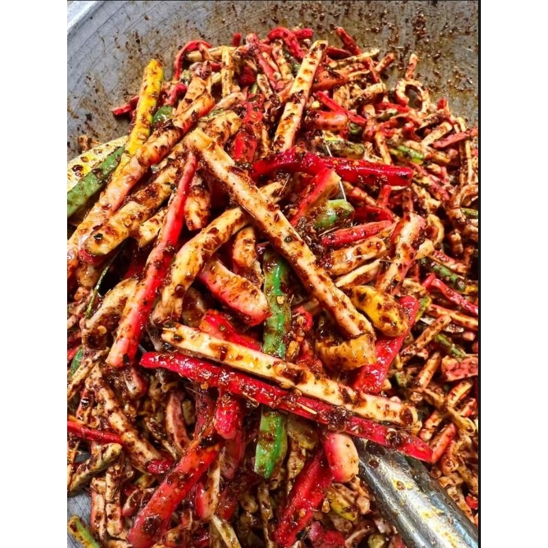 

Kerupuk beton pedas daun jeruk bungbu melimpah isi 500.gram kerupukBeton jaa,t