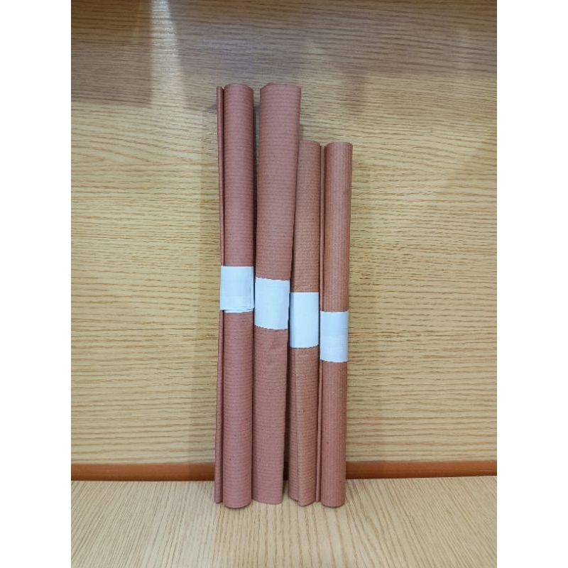 

sampul buku tulis coklat 1 gulung isi 10 lembar ukuran buku kwarto dan boxy