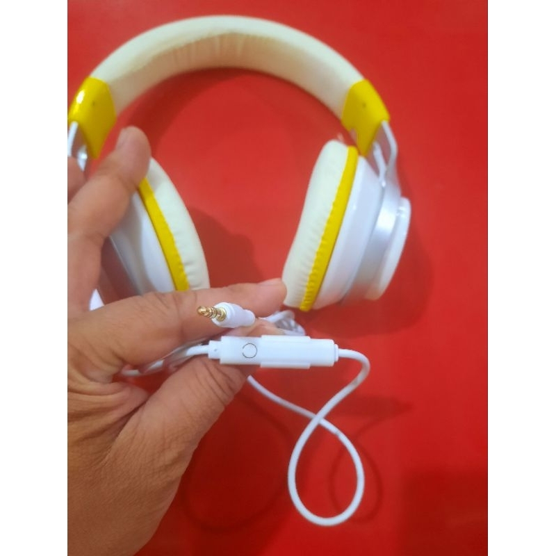 HETSET /HEADSET/HEADPHONE/EARPHONE POLYTRON MUZE ZC1